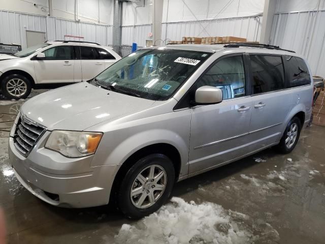 2010 Chrysler Town & Country Touring