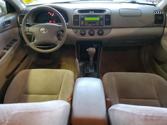 2002 Toyota Camry LE