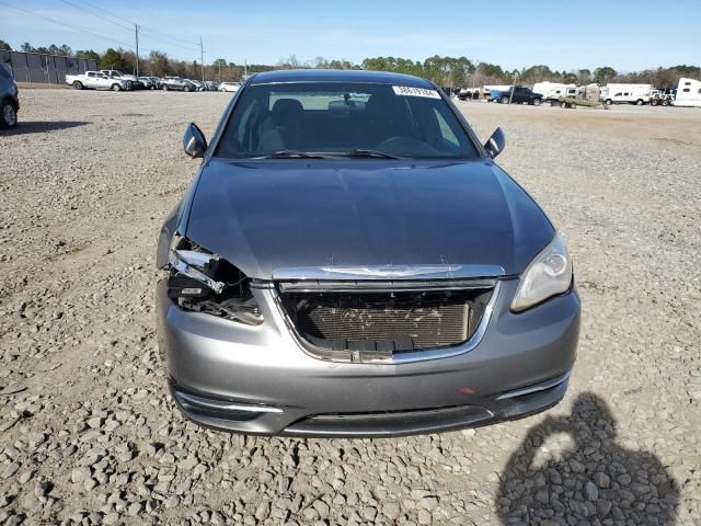 2013 Chrysler 200 LX