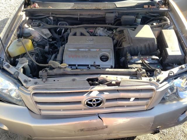 2004 Toyota Highlander