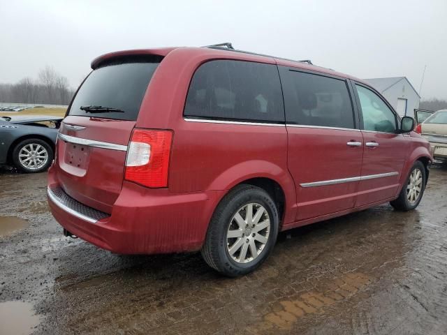 2015 Chrysler Town & Country Touring