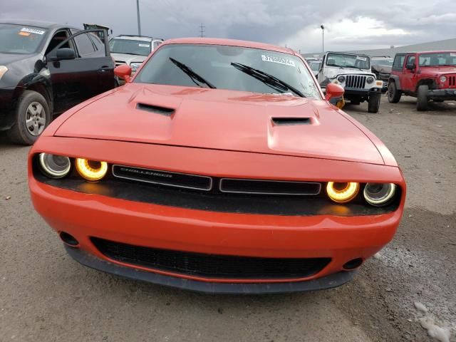 2017 Dodge Challenger SXT