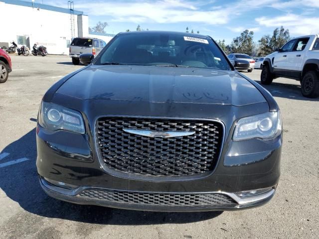 2019 Chrysler 300 S