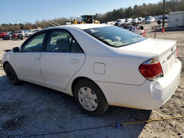 2005 Toyota Camry LE