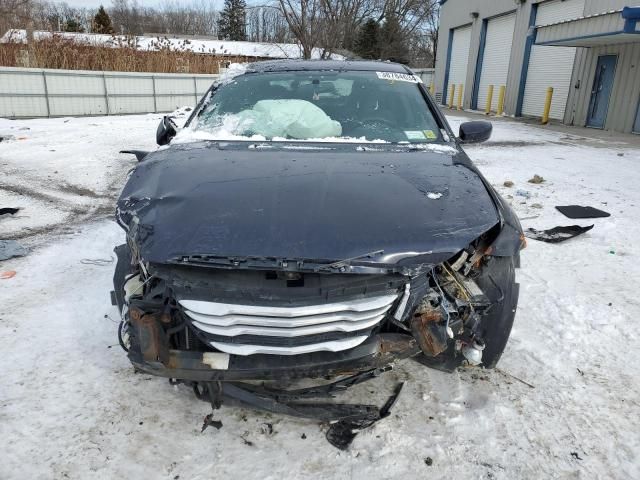 2012 Chrysler 200 Touring