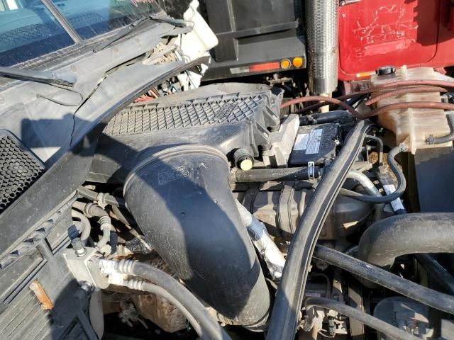 2015 Freightliner Cascadia 125