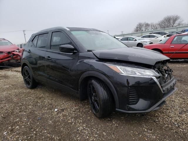 2023 Nissan Kicks SV