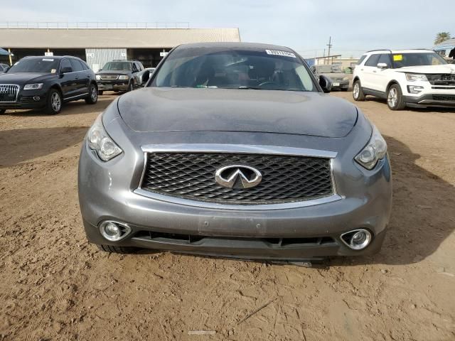 2017 Infiniti QX70