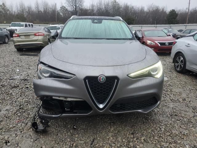 2018 Alfa Romeo Stelvio TI