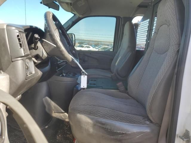 2005 Chevrolet Express G2500