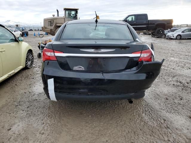 2013 Chrysler 200 LX