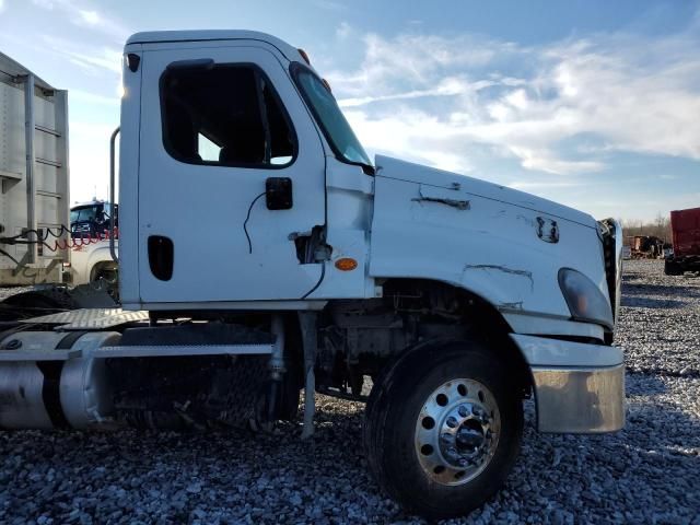 2015 Freightliner Cascadia 125