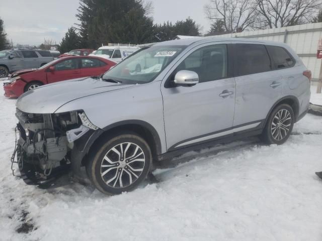 2017 Mitsubishi Outlander SE