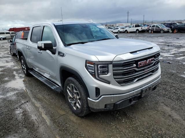 2022 GMC Sierra K1500 SLT