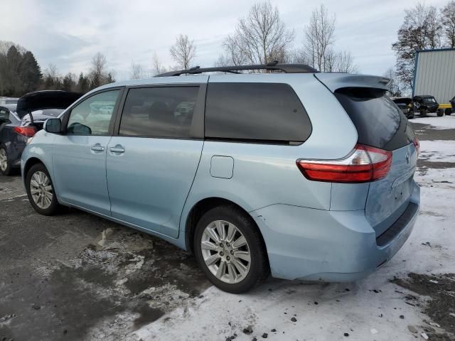 2015 Toyota Sienna LE