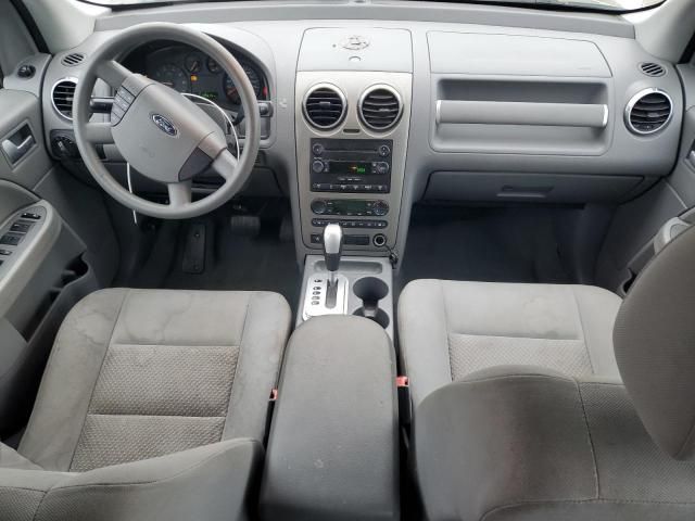 2005 Ford Freestyle SE