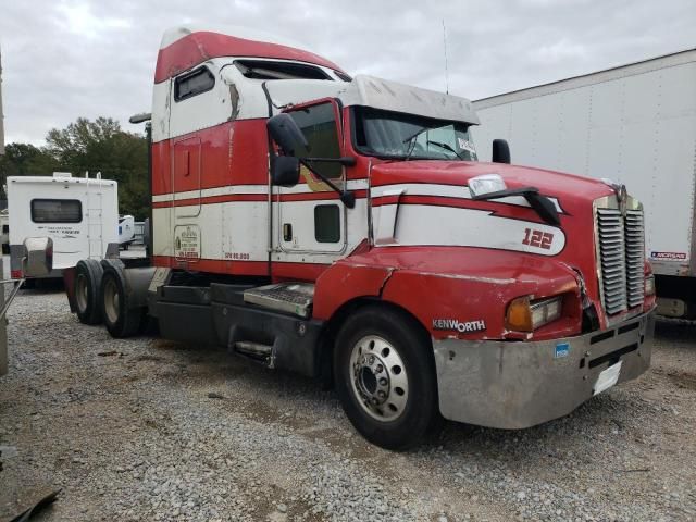 2004 Kenworth Construction T600