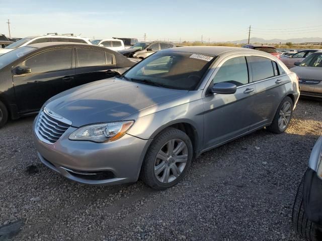 2013 Chrysler 200 LX