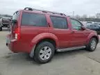 2005 Nissan Pathfinder LE