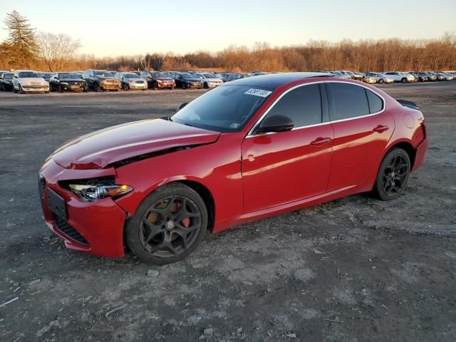 2018 Alfa Romeo Giulia TI Q4