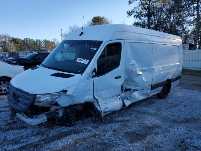 2021 Mercedes-Benz Sprinter 2500