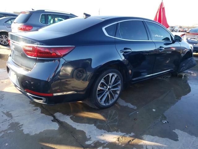 2019 KIA Cadenza Luxury