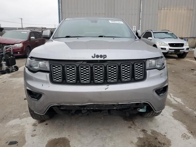 2020 Jeep Grand Cherokee Laredo