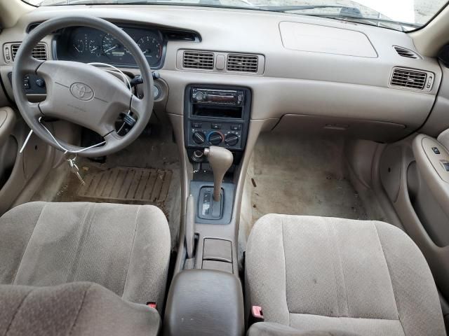 2001 Toyota Camry CE