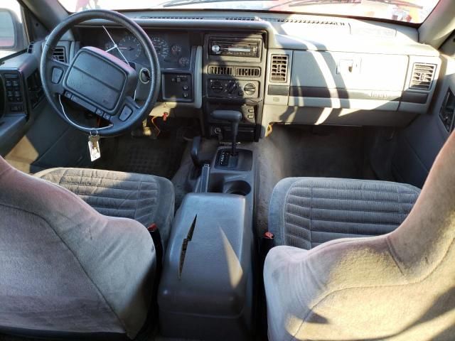 1995 Jeep Grand Cherokee Laredo