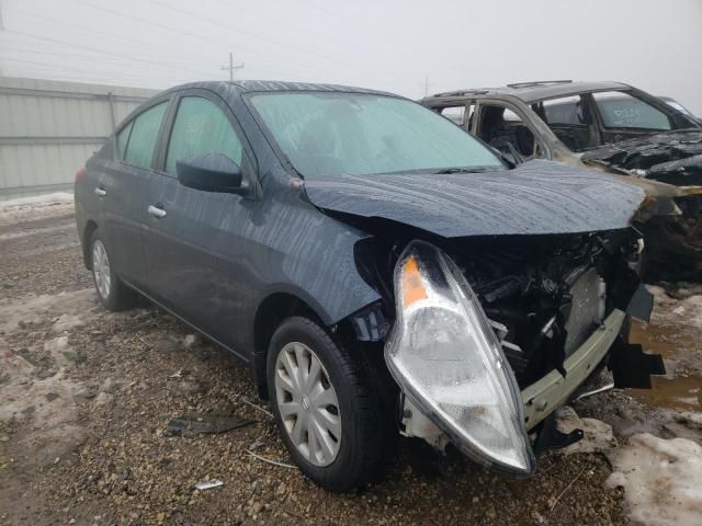 2015 Nissan Versa S