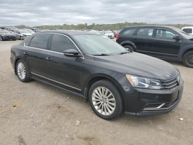 2016 Volkswagen Passat SE