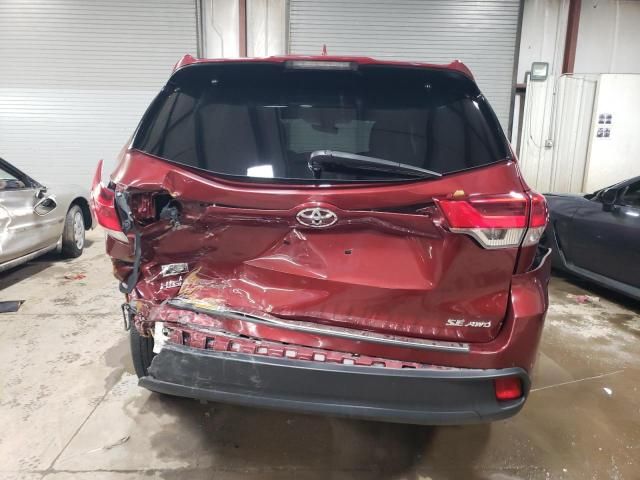 2017 Toyota Highlander SE