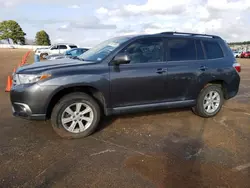 Salvage cars for sale from Copart Longview, TX: 2013 Toyota Highlander Base