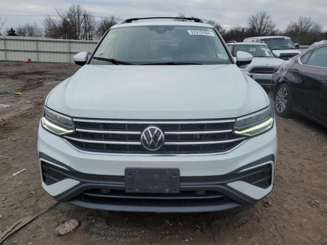 2022 Volkswagen Tiguan SE