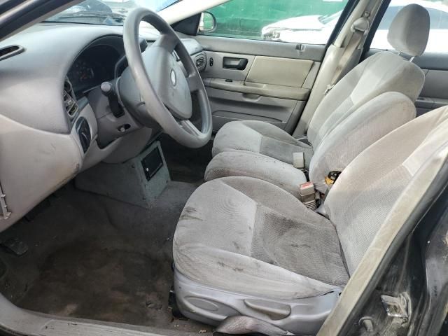 2005 Ford Taurus SE