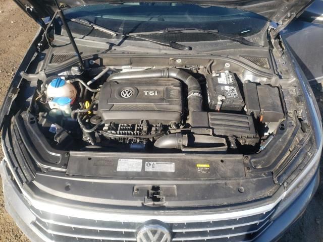 2017 Volkswagen Passat SE