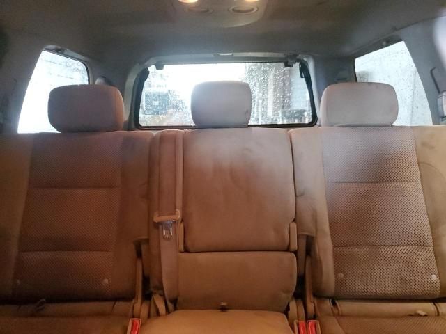 2005 Nissan Armada SE