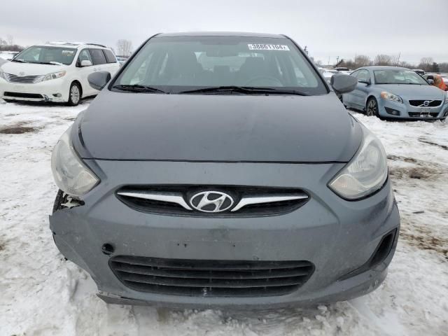 2013 Hyundai Accent GLS