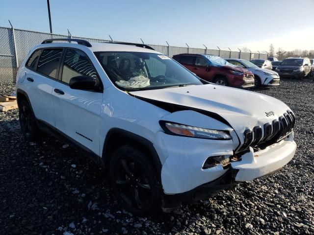 2016 Jeep Cherokee Sport