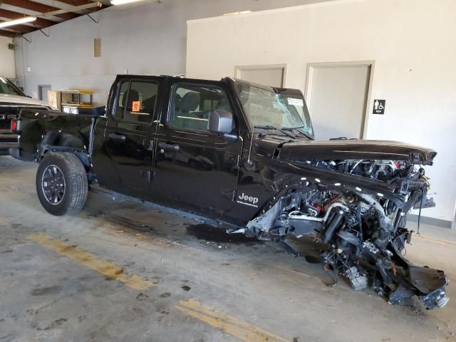 2023 Jeep Gladiator Overland