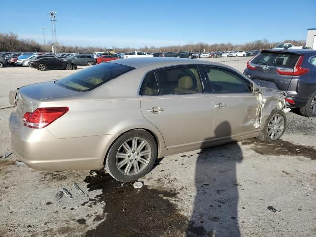 2005 Toyota Avalon XL