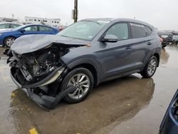 SUV salvage a la venta en subasta: 2016 Hyundai Tucson Limited