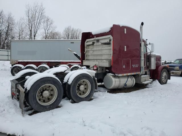 2000 Peterbilt 379