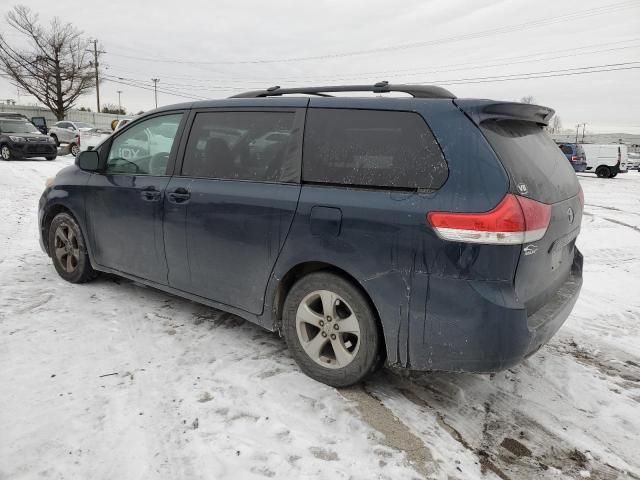 2011 Toyota Sienna LE