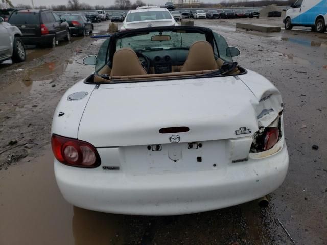 2002 Mazda MX-5 Miata Base