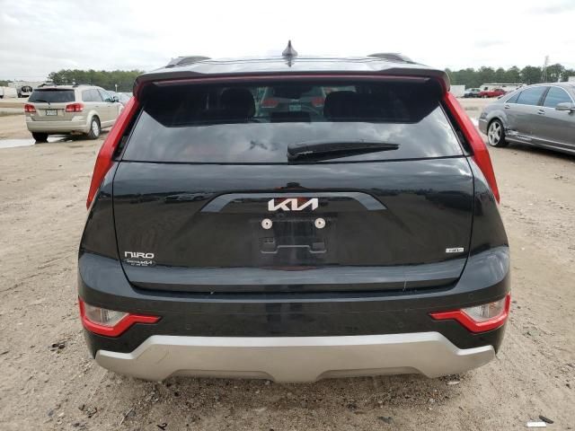 2023 KIA Niro EX