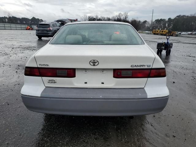 1999 Toyota Camry LE