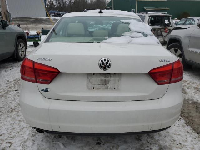 2015 Volkswagen Passat SE