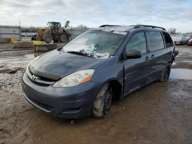 2008 Toyota Sienna CE