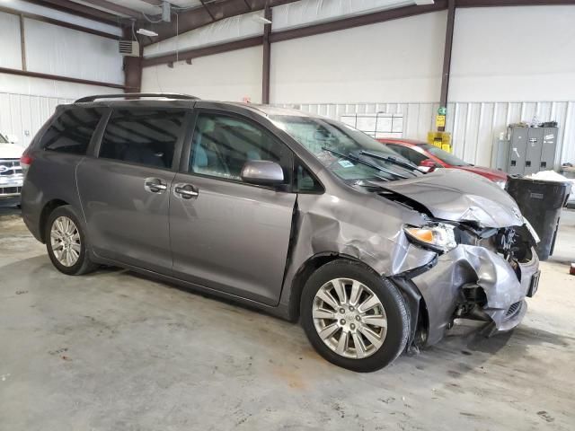 2011 Toyota Sienna XLE